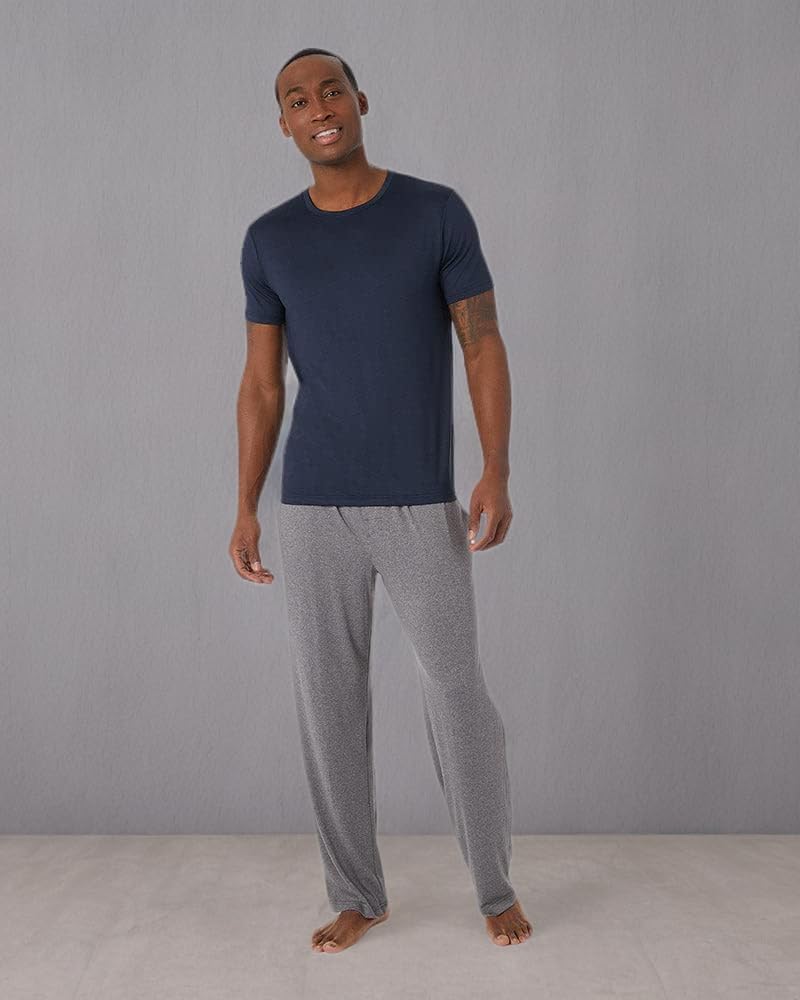 32 Degrees Mens 4 Pack Cool Crewneck T-Shirt | Anti-Odor | Quick Drying | 4-Way Stretch - Image 5