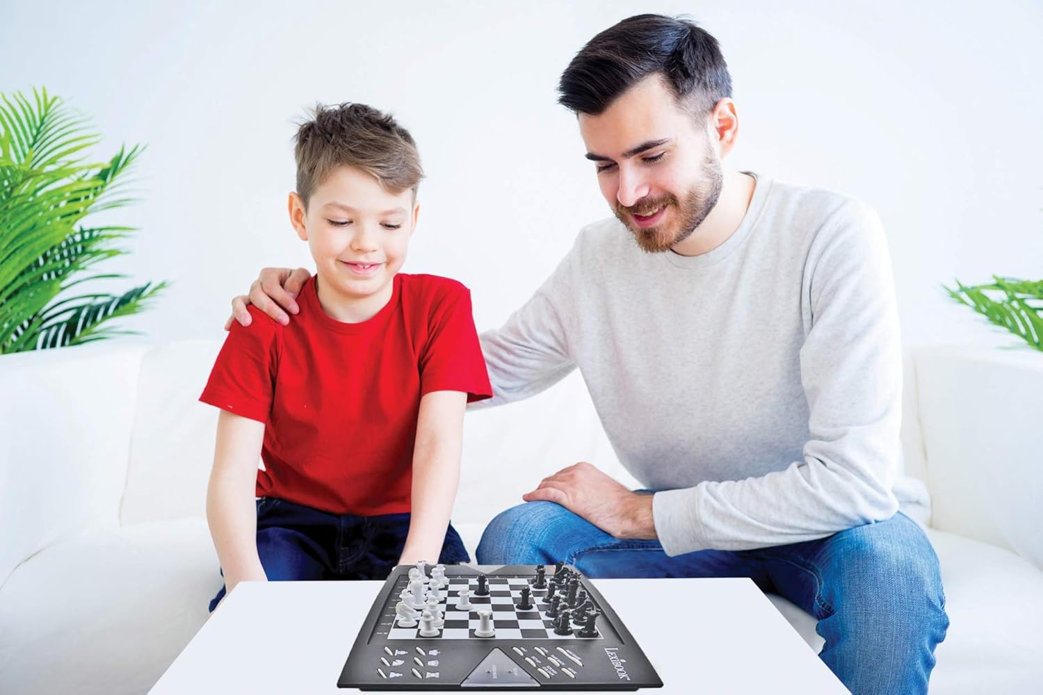 Lexibook Chessman® Elite Interactive Electronic Chess Game +, 64 Levels of Difficulty, LEDs, Family Child Board Game, Black/White, CG1300US - Image 4
