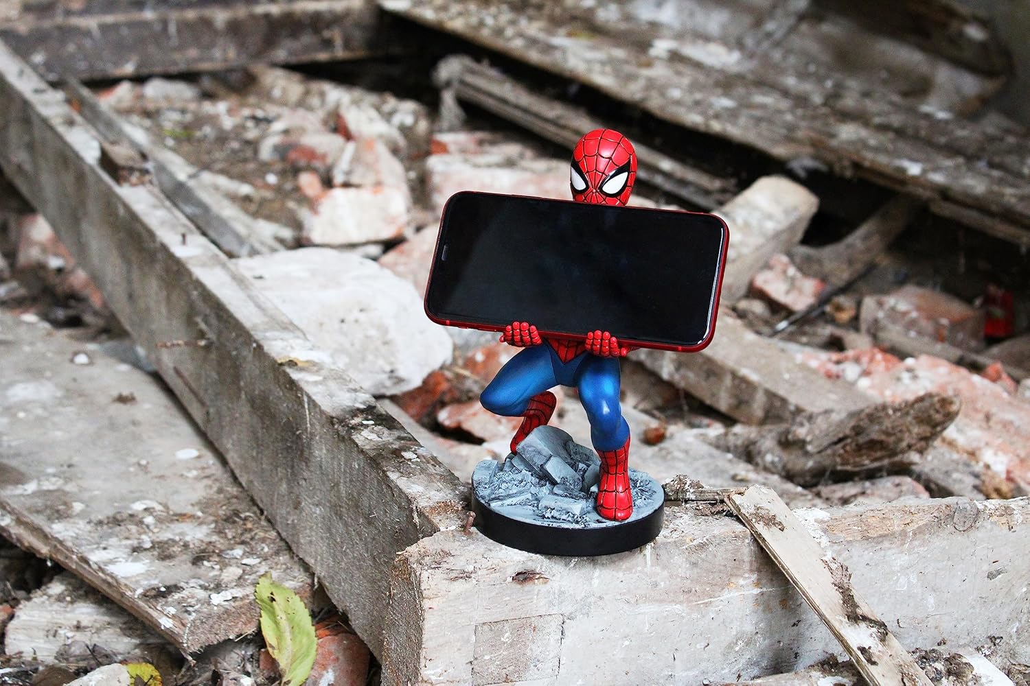 Cable Guys - Spider-Man Classic Accessory Holder for Gaming Controllers and Smartphones (Electronic Games////) - Image 2